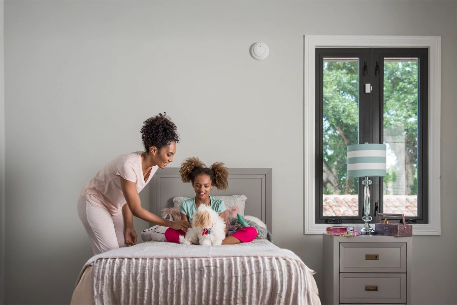 smoke & carbon detector Bloomington